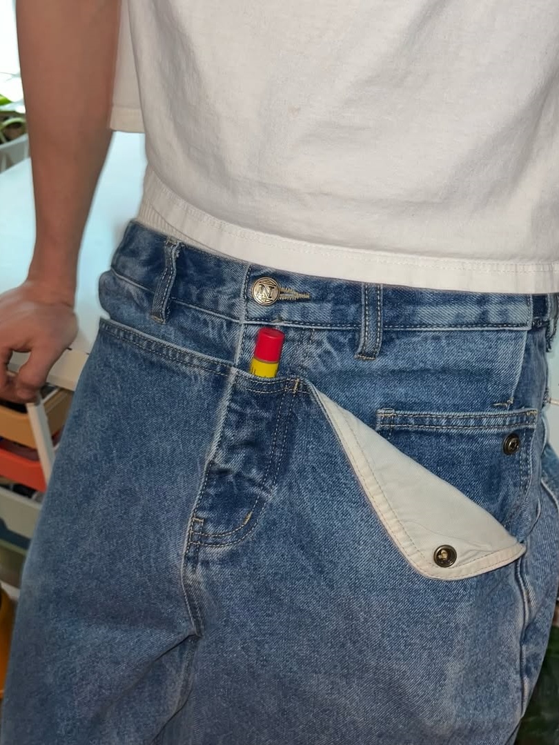 MULE EAR STRAIGHT DENIM