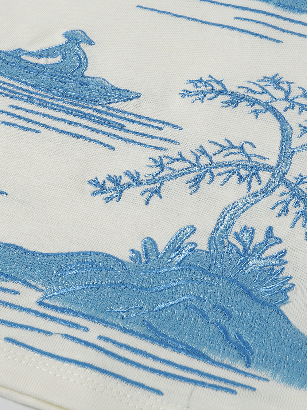 LANDSCAPE EMBROIDERY T-SHIRT