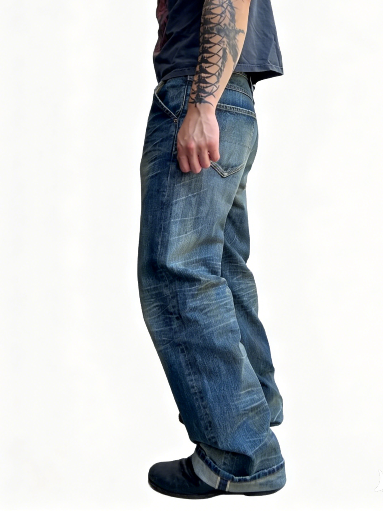 GASHED WASH BOOTCUT DENIM