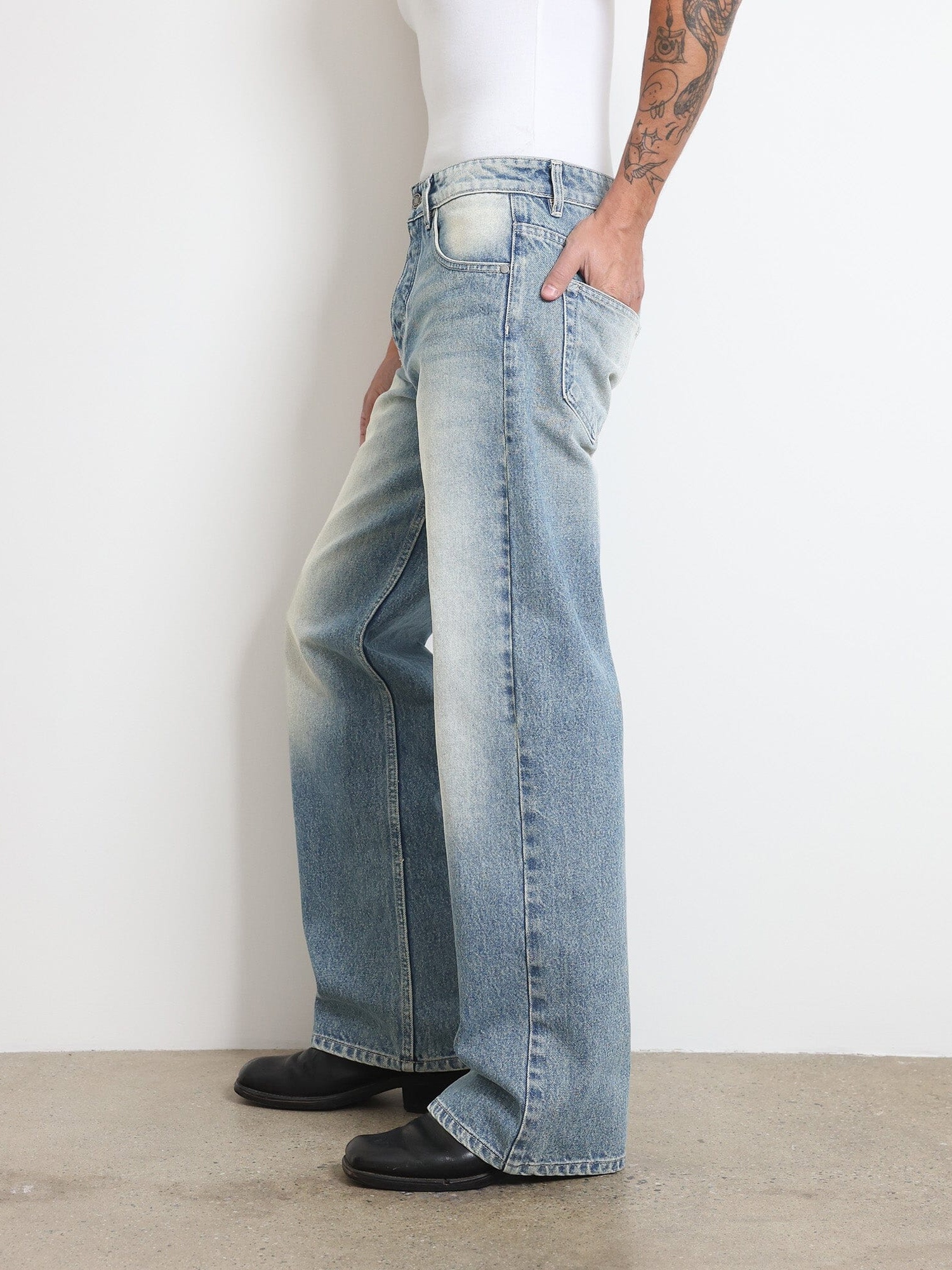 TOKYO CLASSIC BOOTCUT JEANS