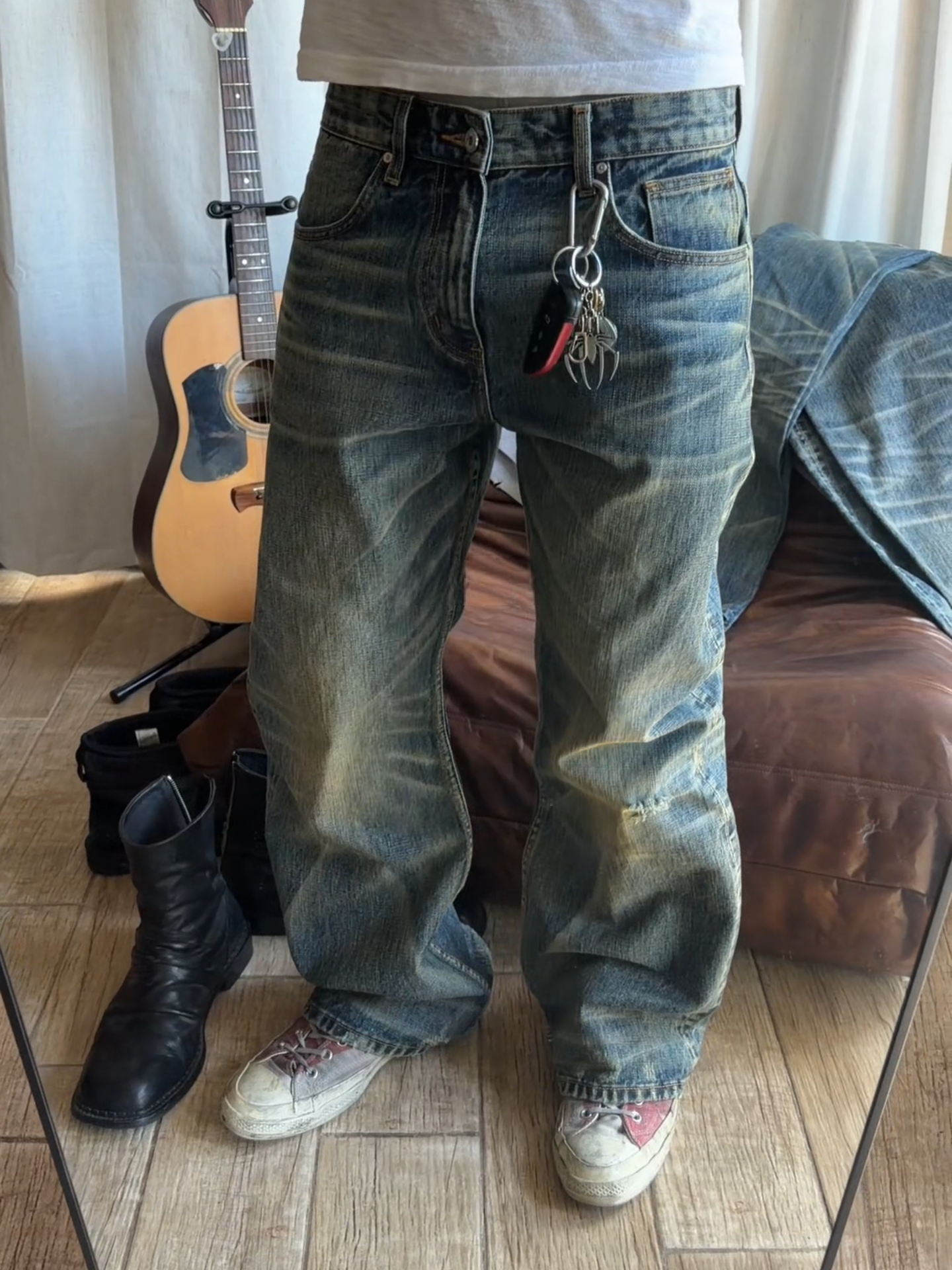 WASHED BOOTCUT SELVEDGE DENIM