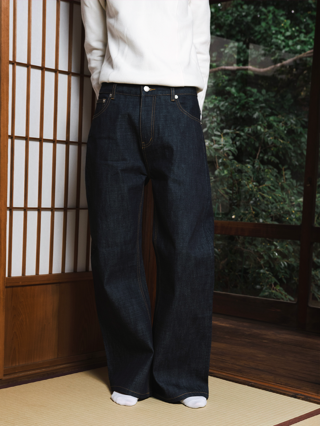 RAW SELVEDGE BOOTCUT JEANS