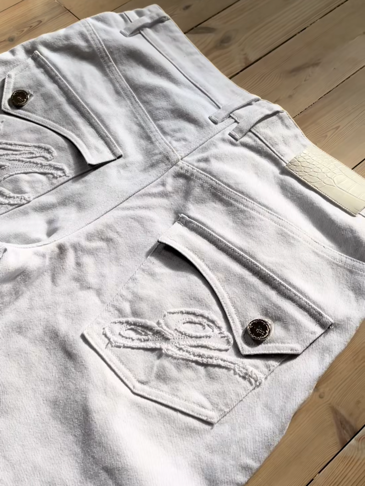 "SILENTIUM" BOOTCUT JEANS