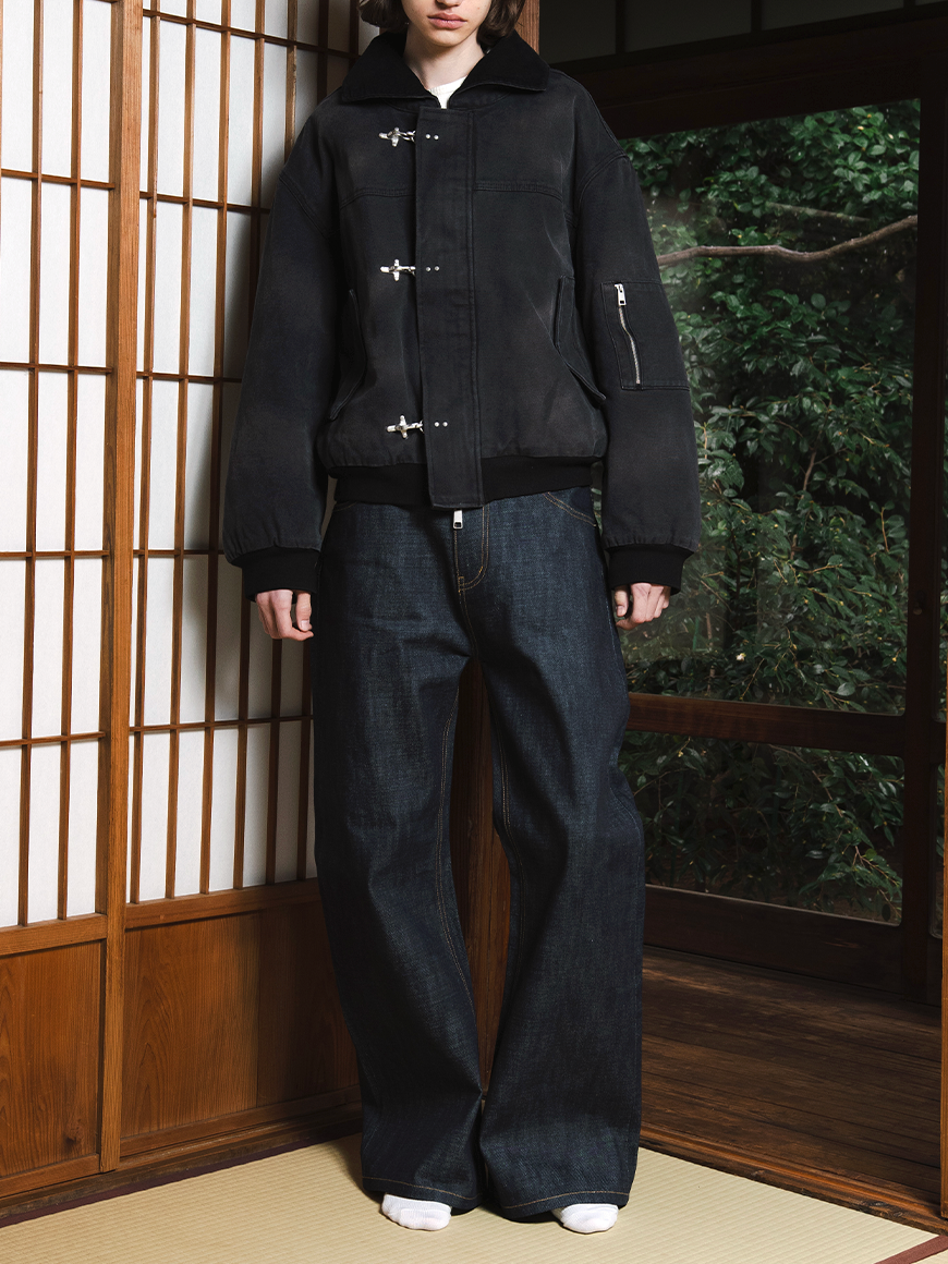 RAW SELVEDGE BOOTCUT JEANS