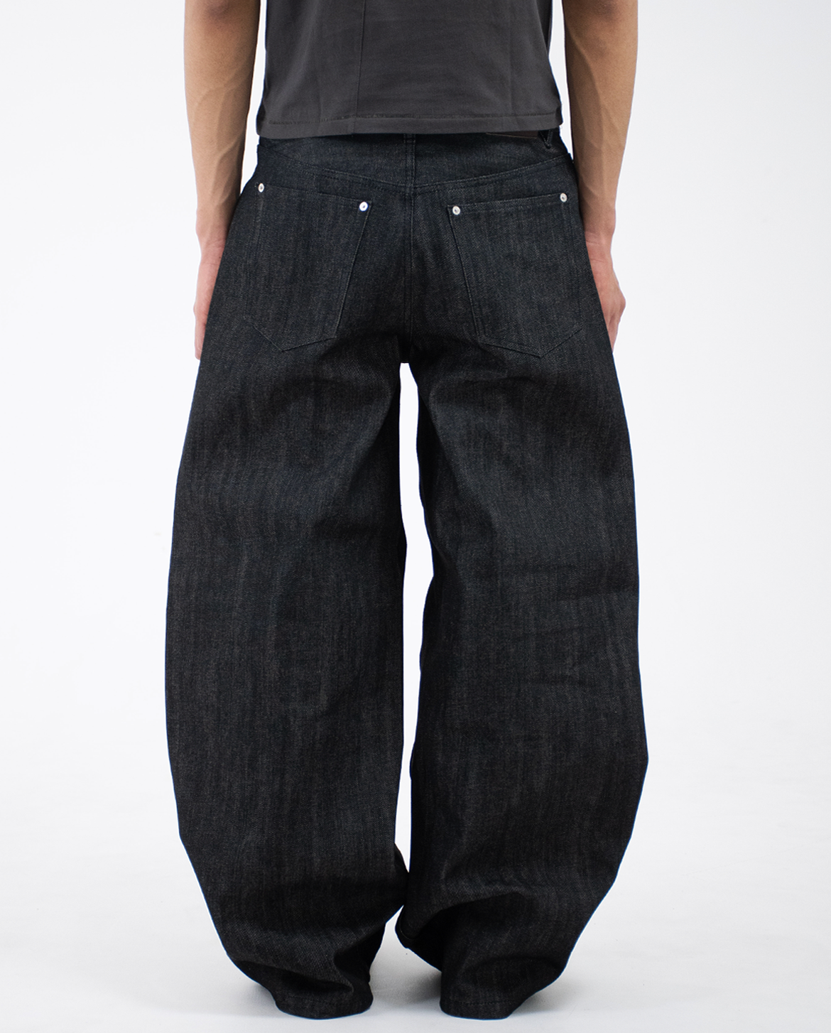 OKAYAMA RAW SELVEDGE BAGGY JEANS