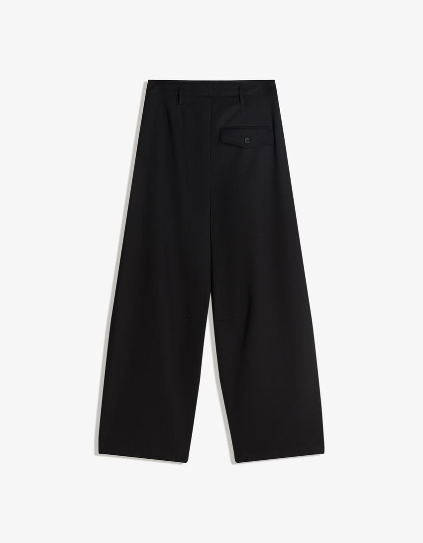 BARREL-SHAPED PLEATED PANTS