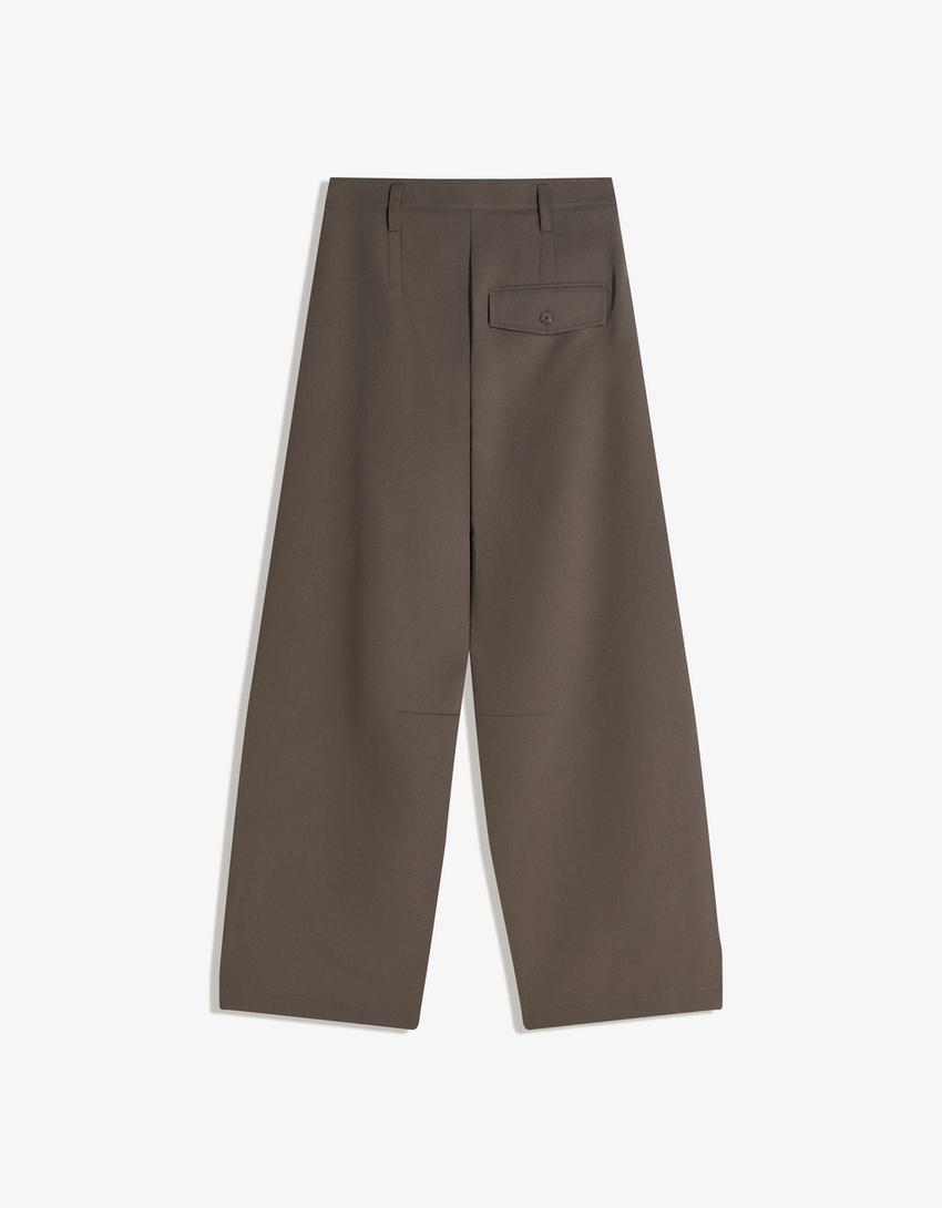 BARREL-SHAPED PLEATED PANTS