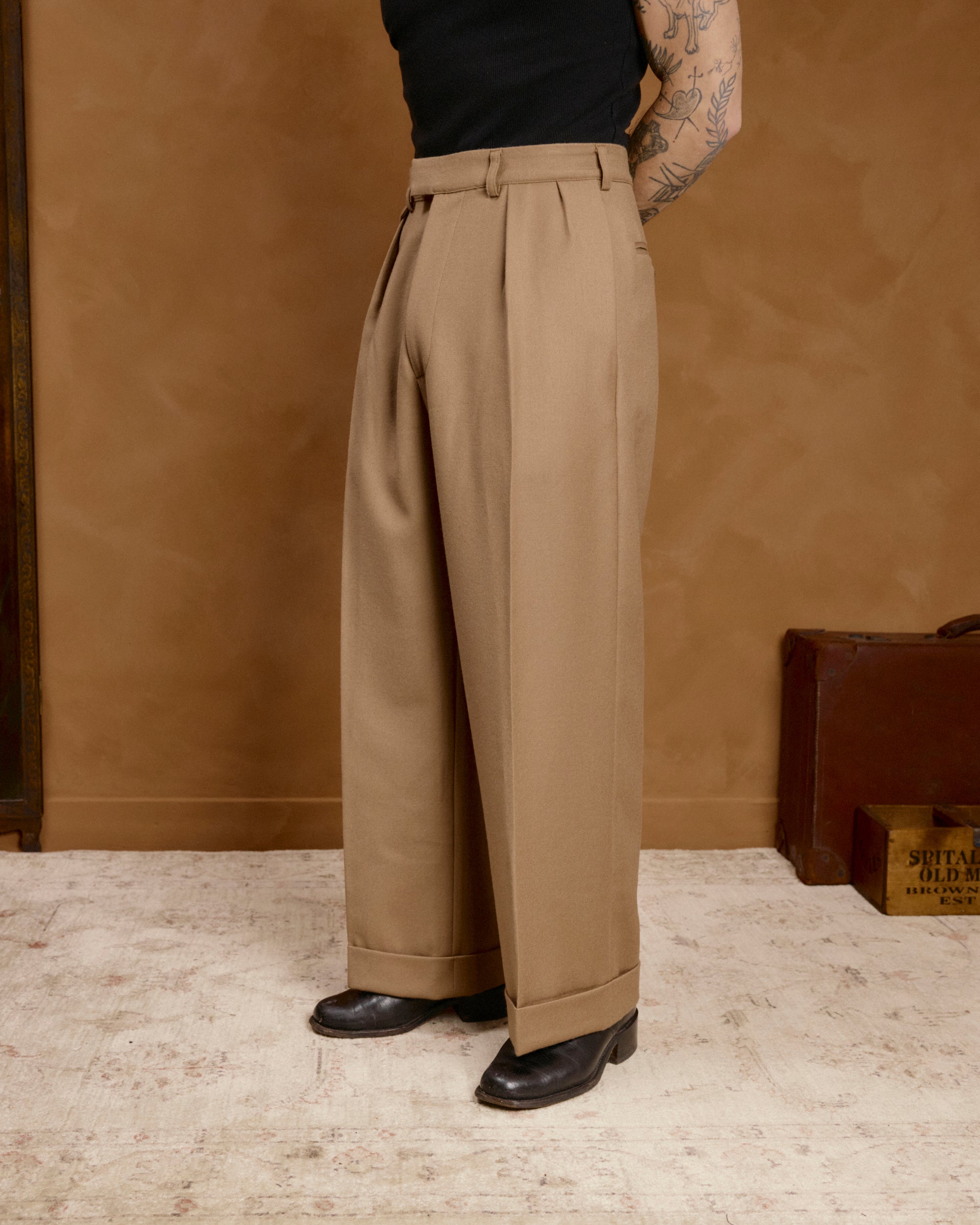 VINTAGE WOOL PLEATED TROUSERS
