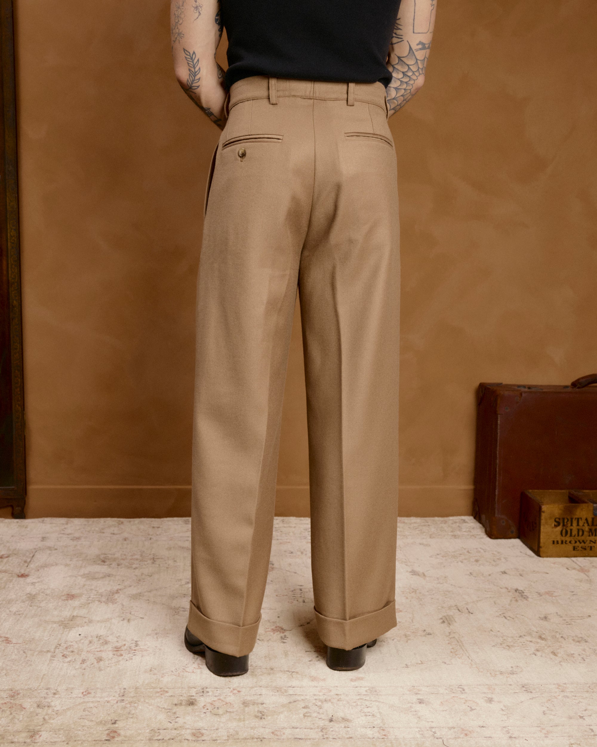 VINTAGE WOOL PLEATED TROUSERS
