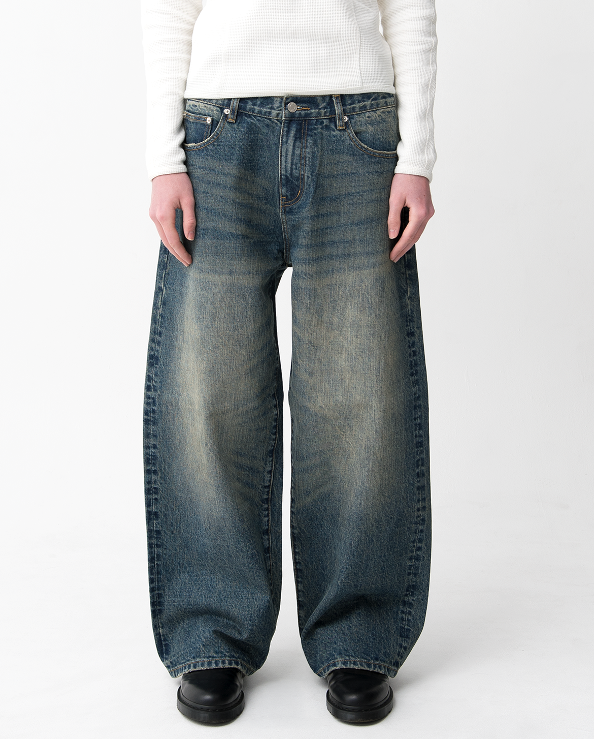 FUKA SELVEDGE LOOSE FIT JEANS