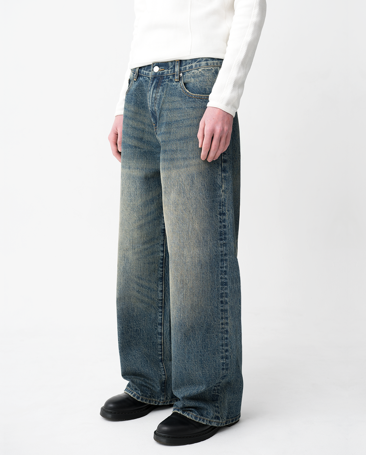 FUKA SELVEDGE LOOSE FIT JEANS