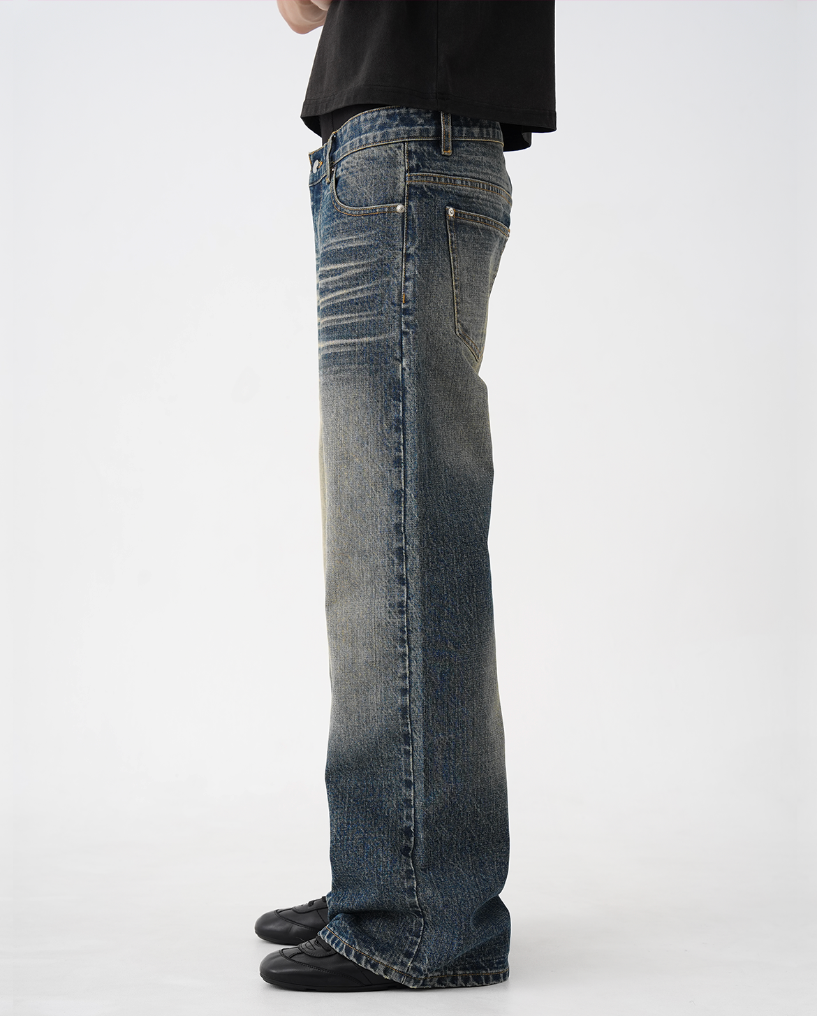 FUKA SELVEDGE LOOSE FIT JEANS