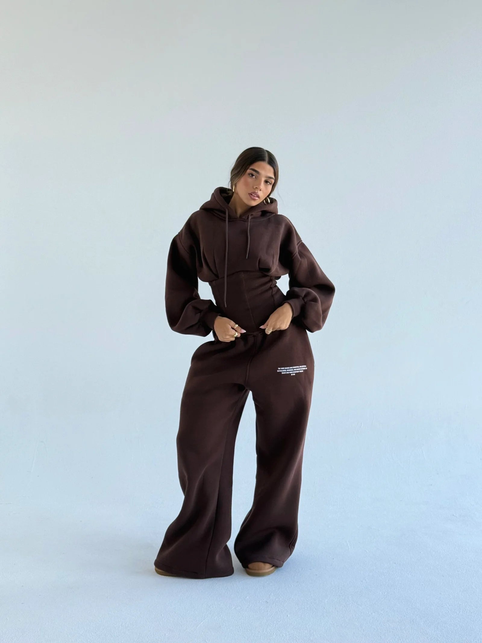 SHE'S SNATCHED HOODIE SUIT (BUY 2, FREE SHIPPING + GET 1 FREE)