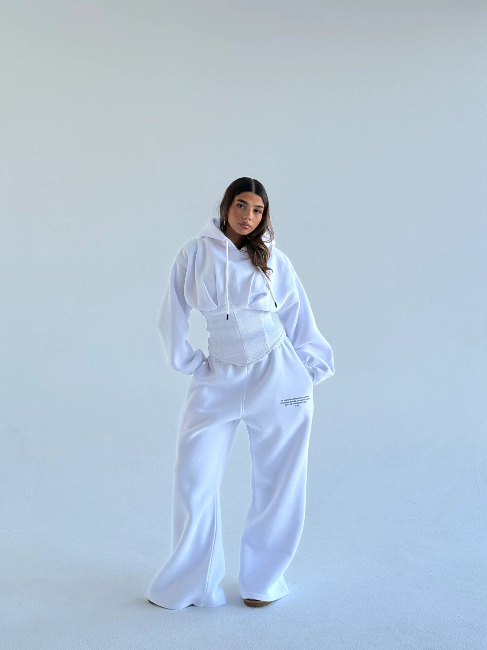 SHE'S SNATCHED HOODIE SUIT (BUY 2, FREE SHIPPING + GET 1 FREE)
