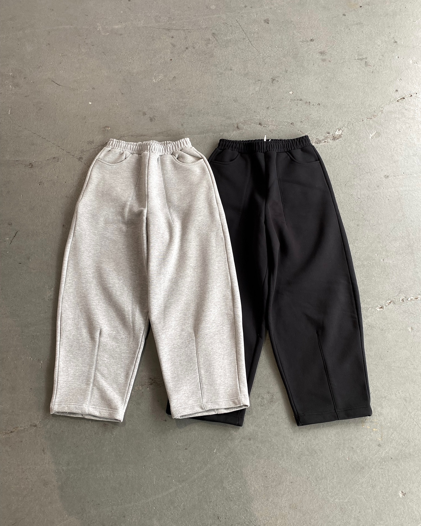 MONOCHROME COZY STRAIGHT LEG SWEATS