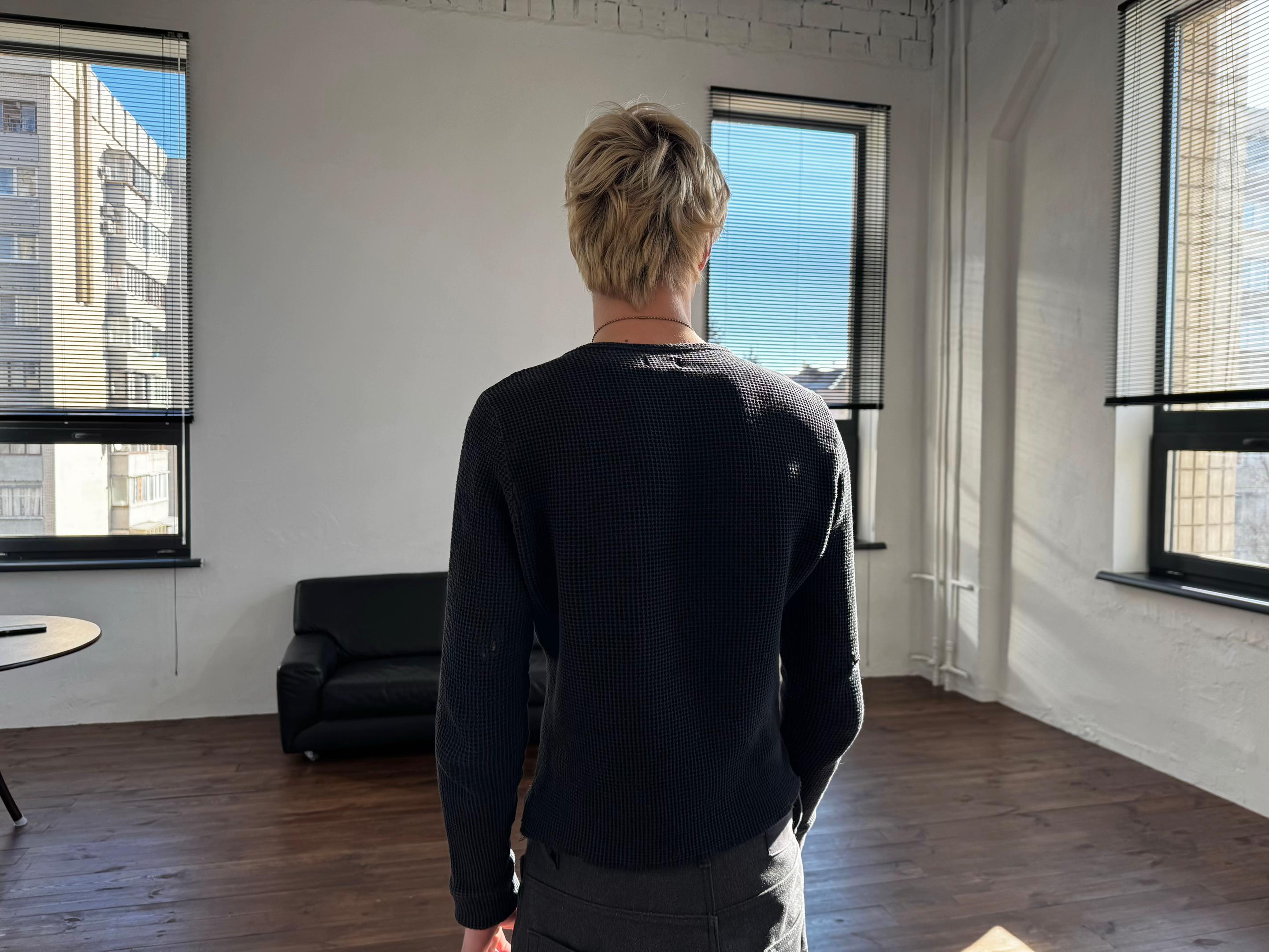 WAFFLE TEXTURED HENLEY