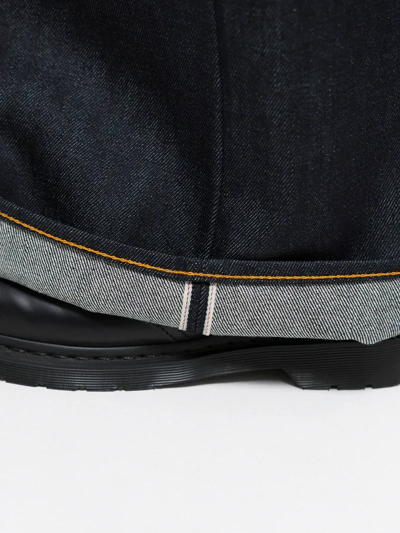 JAPANESE SELVEDGE  CURVED-LEGS JEANS