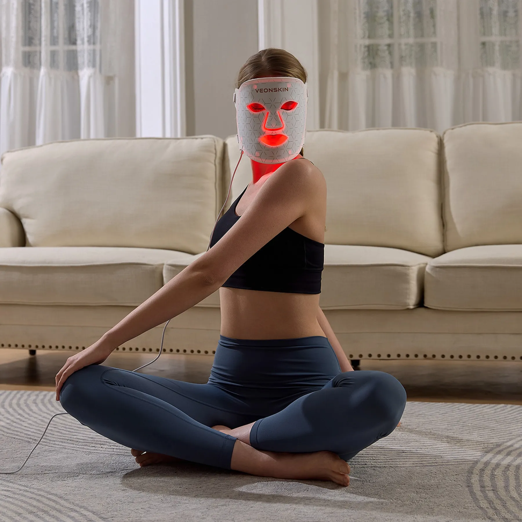 Veonskin LED Face Mask Pro – 7-Color Light Therapy for Skincare