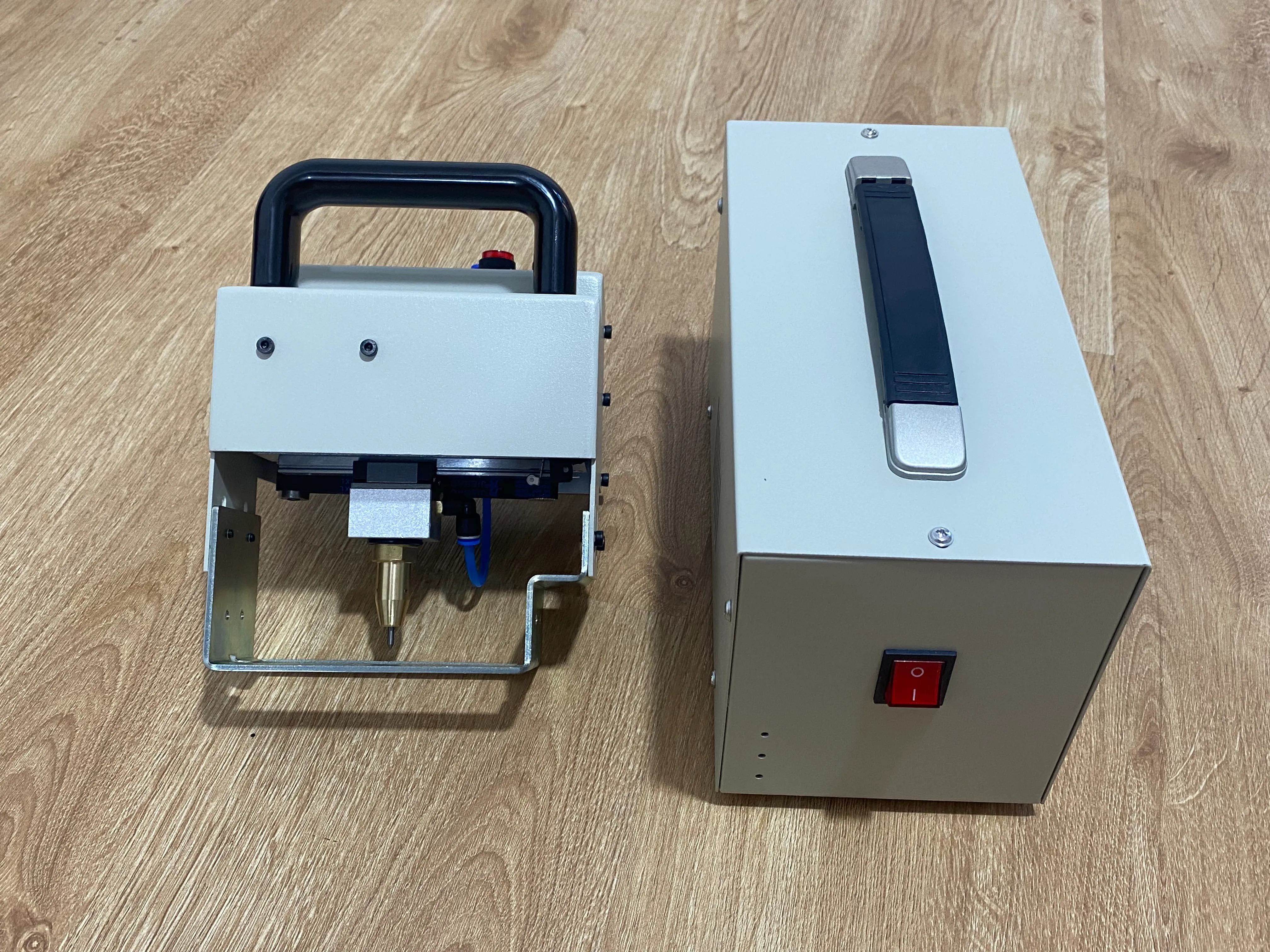  CNC Handheld Portable Dot Peen Pin Marker Marking Machine Dot Peen for Vin Chassis Number Logos for Car Metal Mold