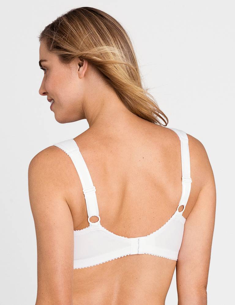 Triumph – Σετ των 4 (75B–115F) 💝💝💝 Σουτιέν με δαντέλα