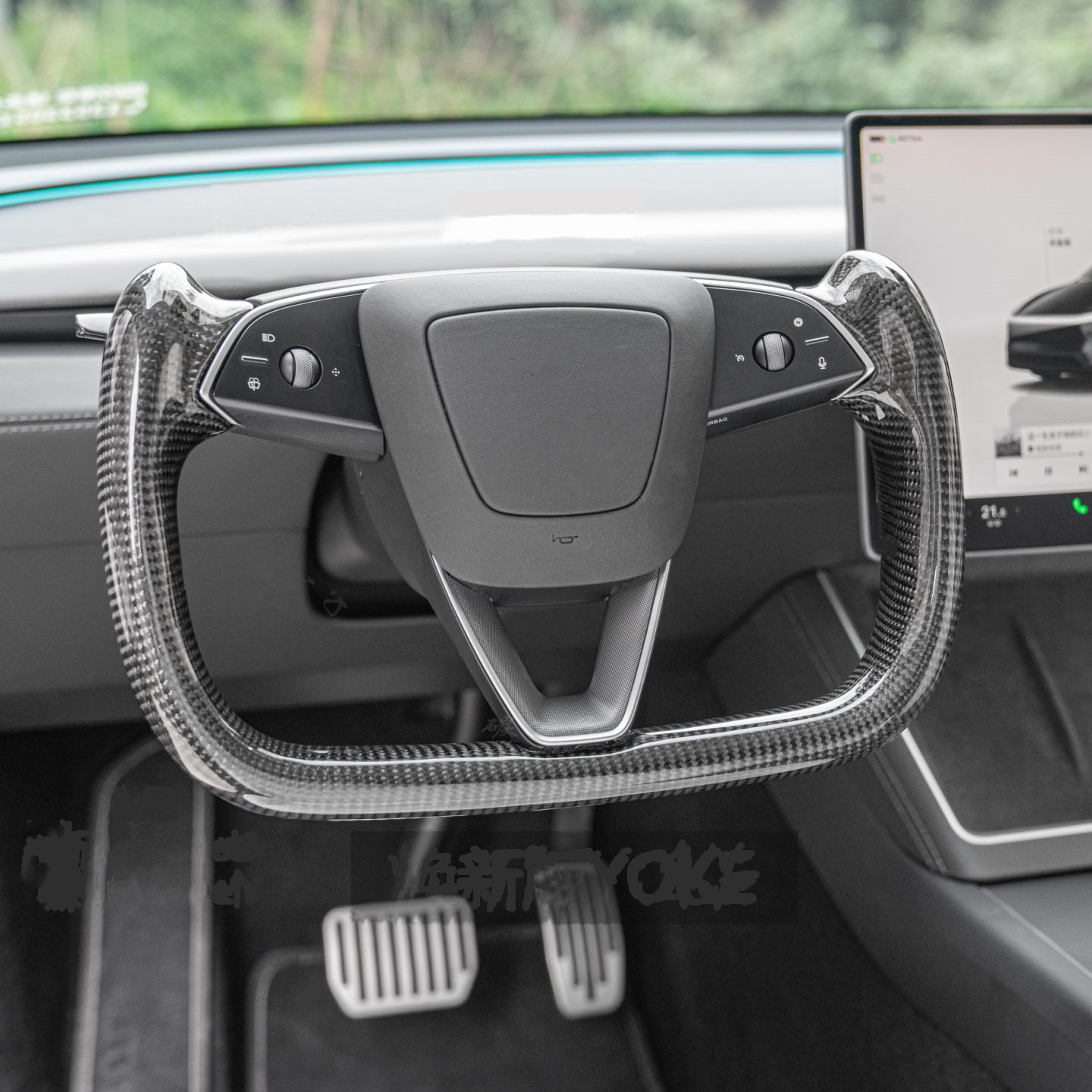 Teslula Carbon Yoke Steering Wheel for Model 3/Y - Carbon Fiber Mods
