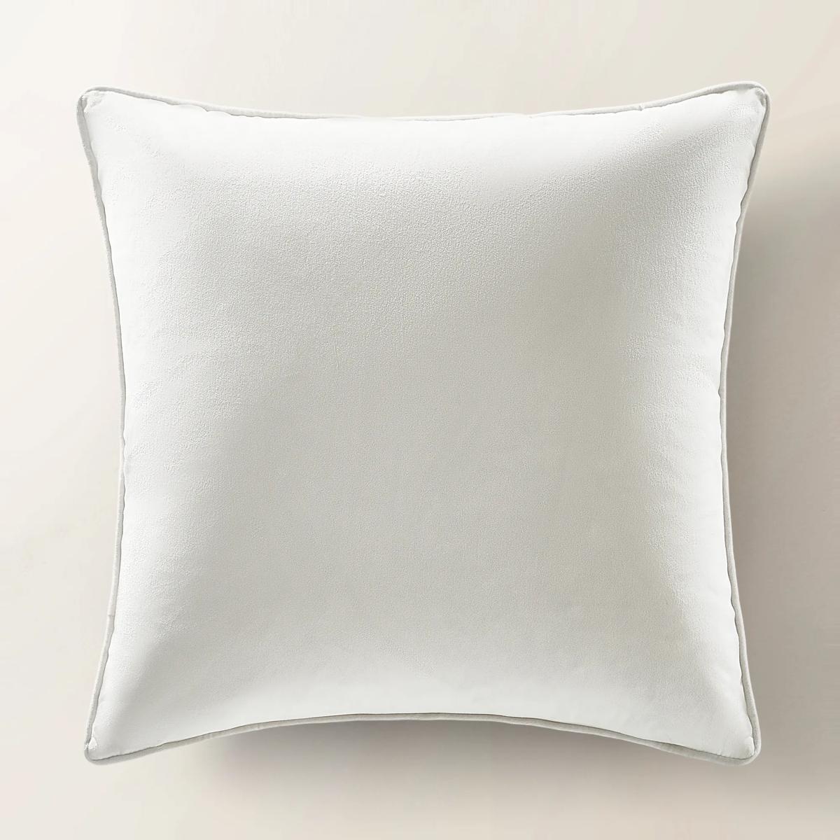 Nouvel Pillow 22" - Ivory/Gold