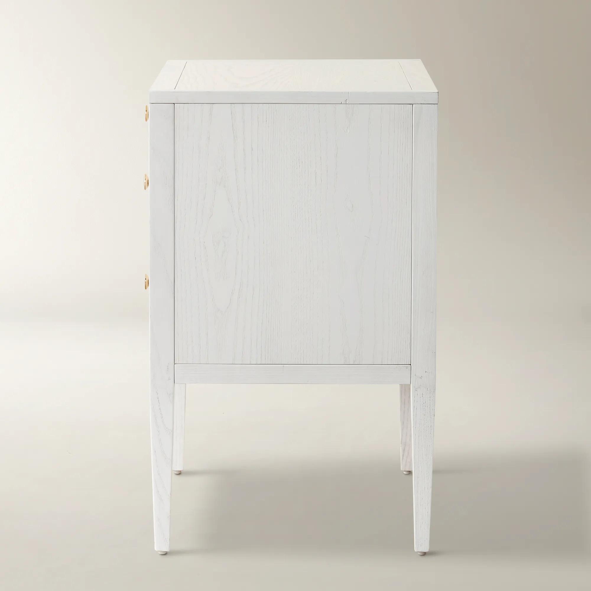Viola Nightstand