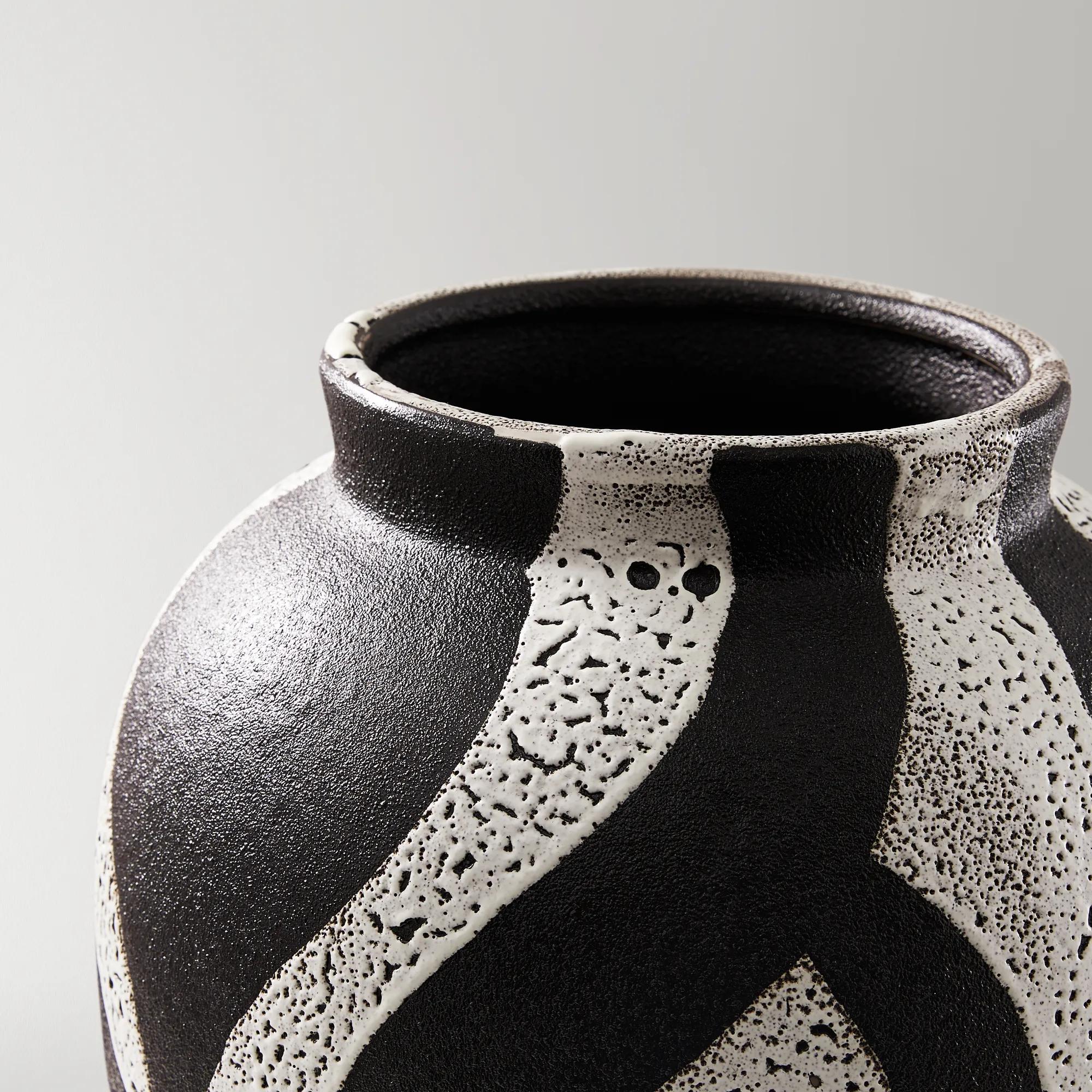 Montae Vase | Z Gallerie