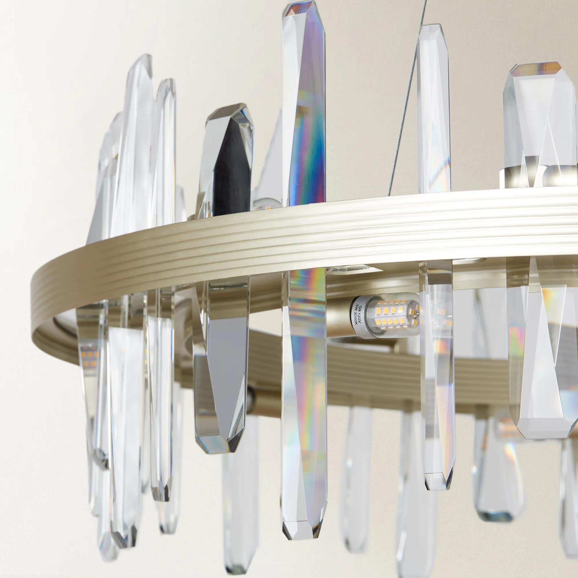 Lumi Chandelier