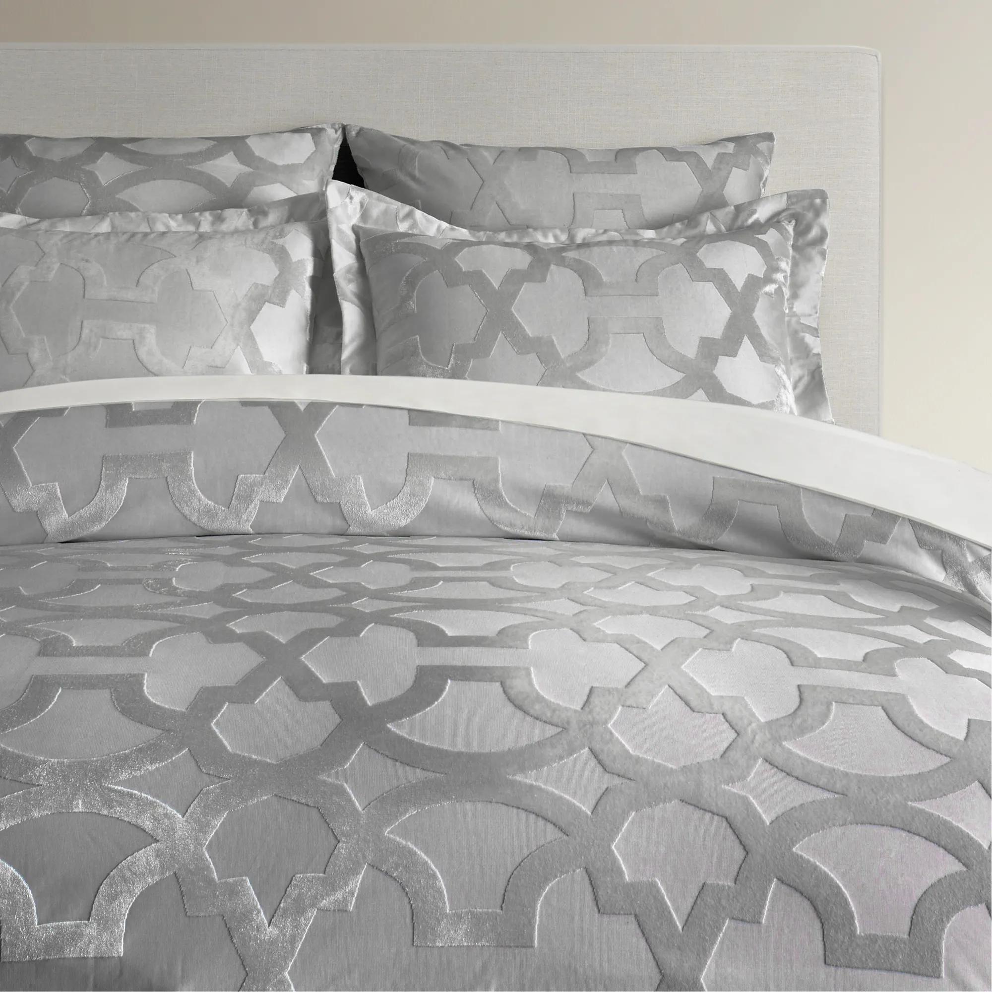 Edessa Bedding - Silver