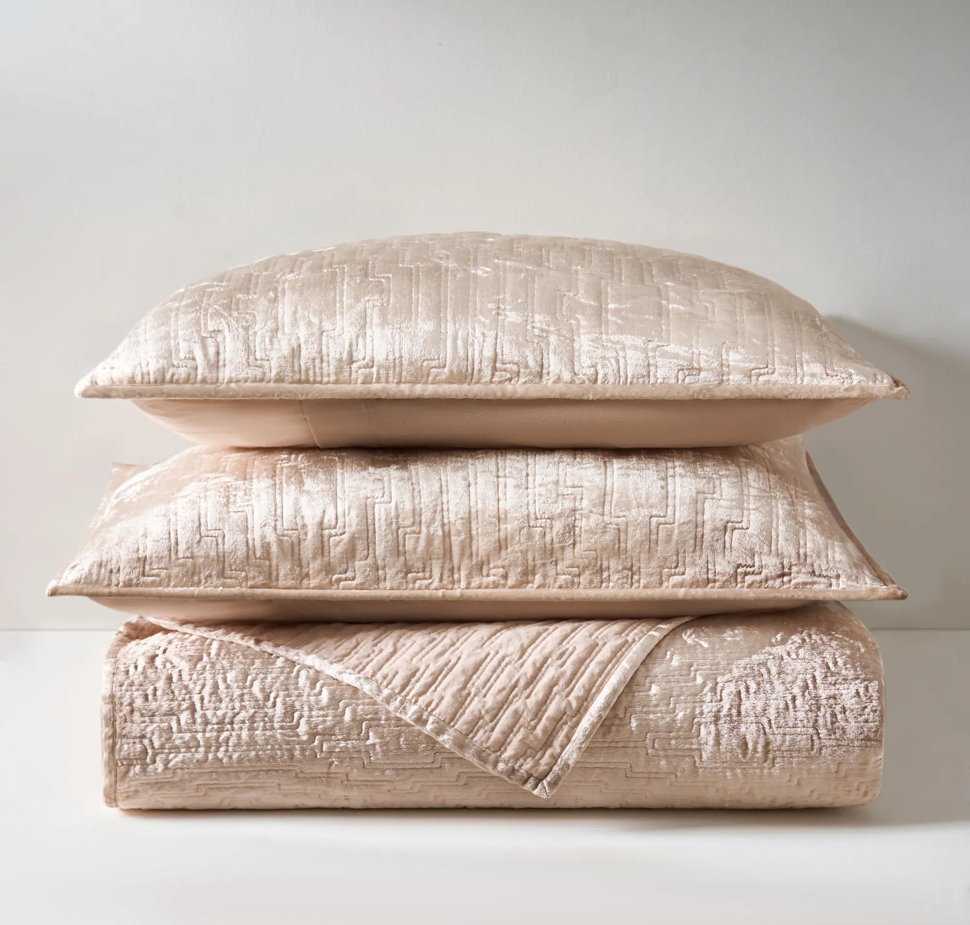 Glam Velvet Bedding - Blush
