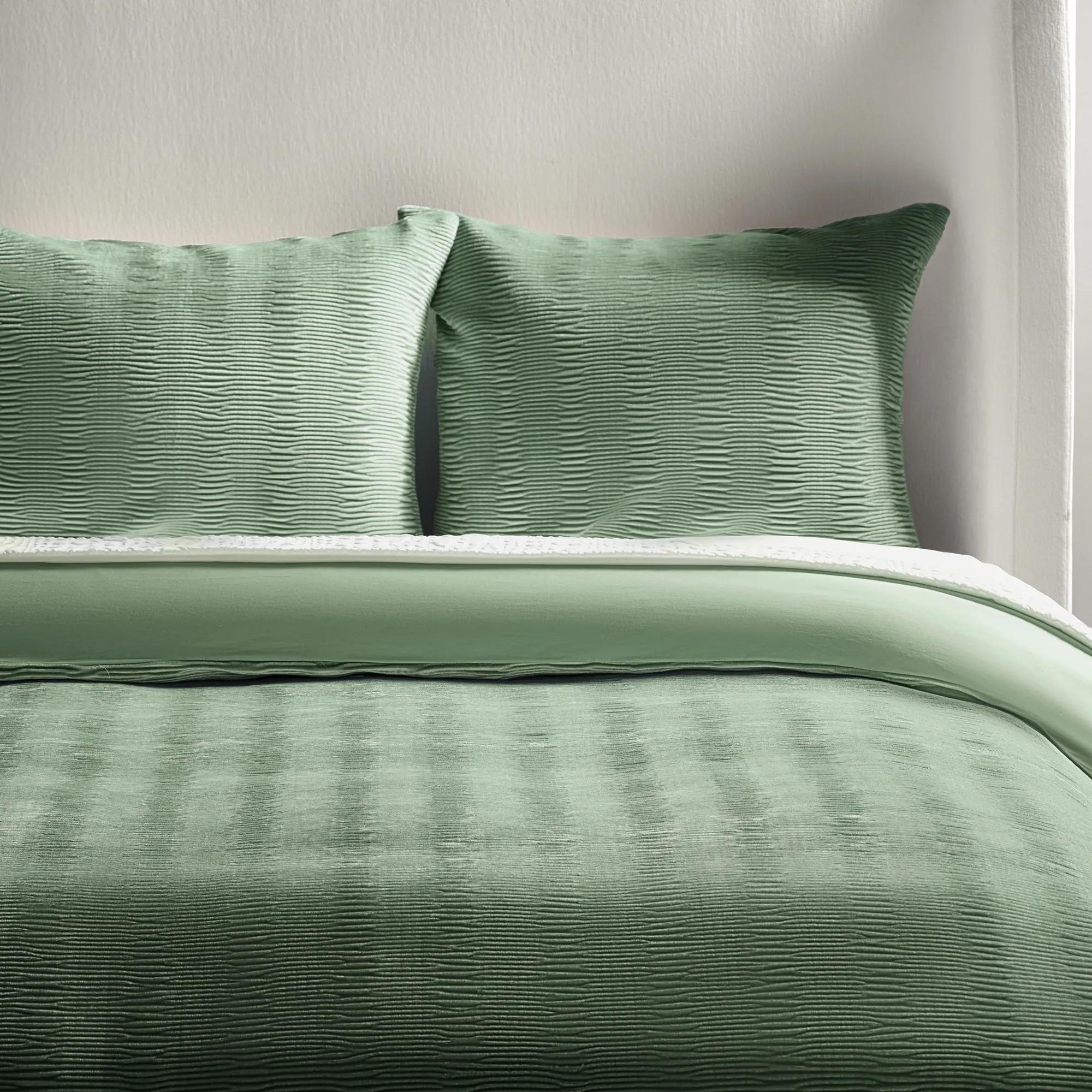 Vera Velvet Bedding Set - Malachite Green