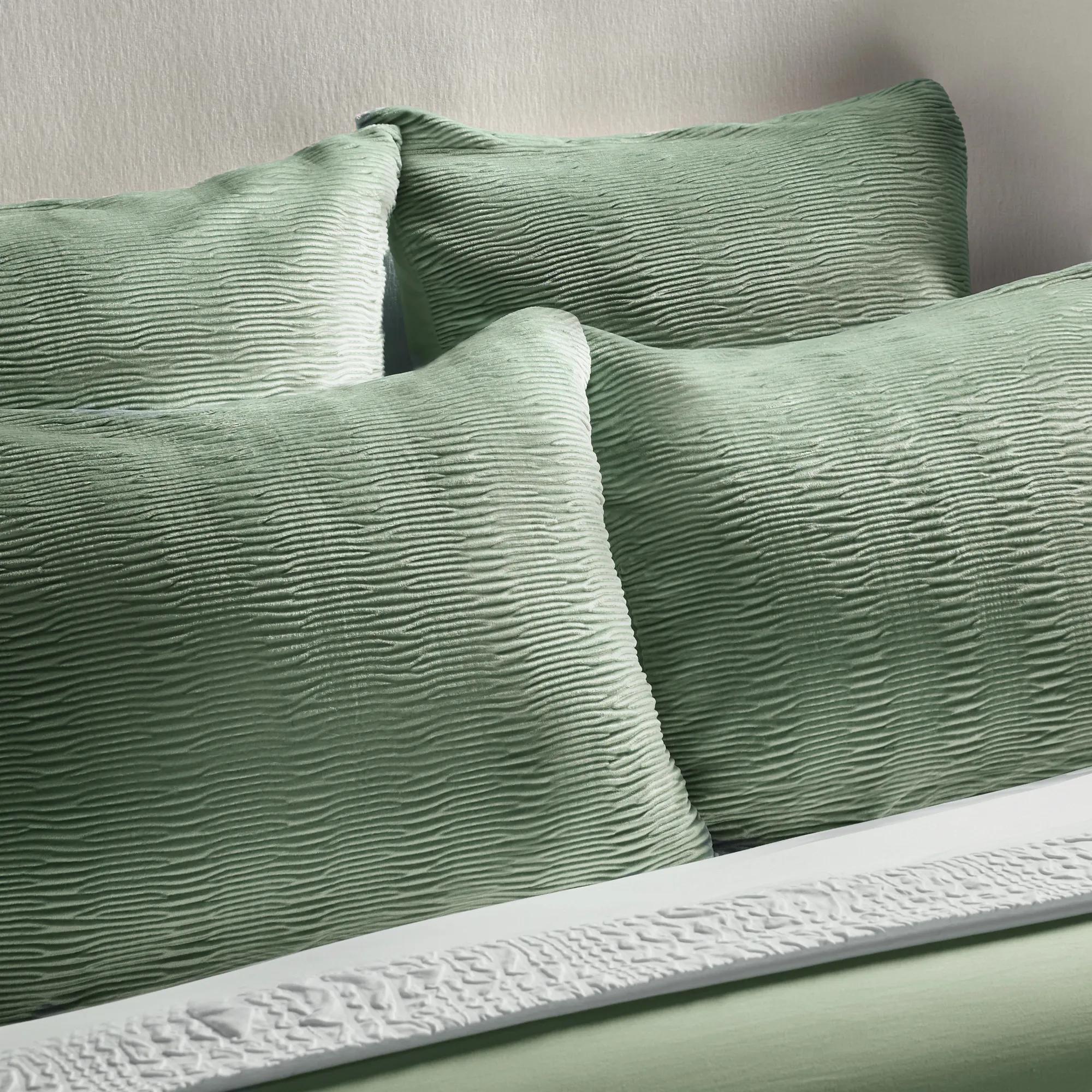 Vera Velvet Bedding Set - Malachite Green
