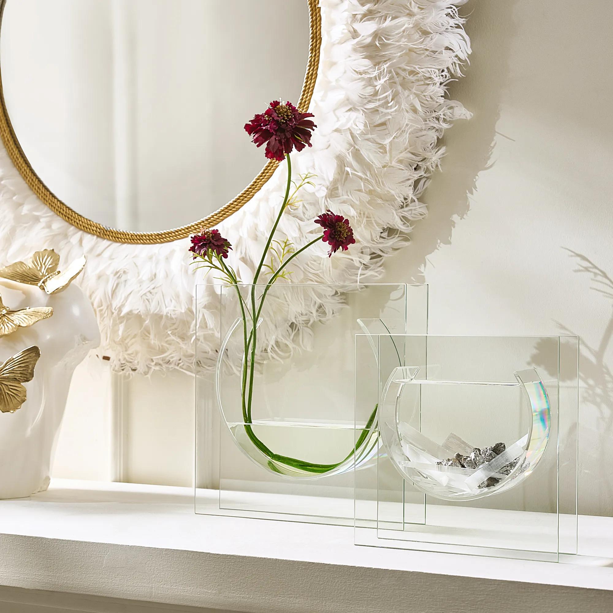 Solaris Vase