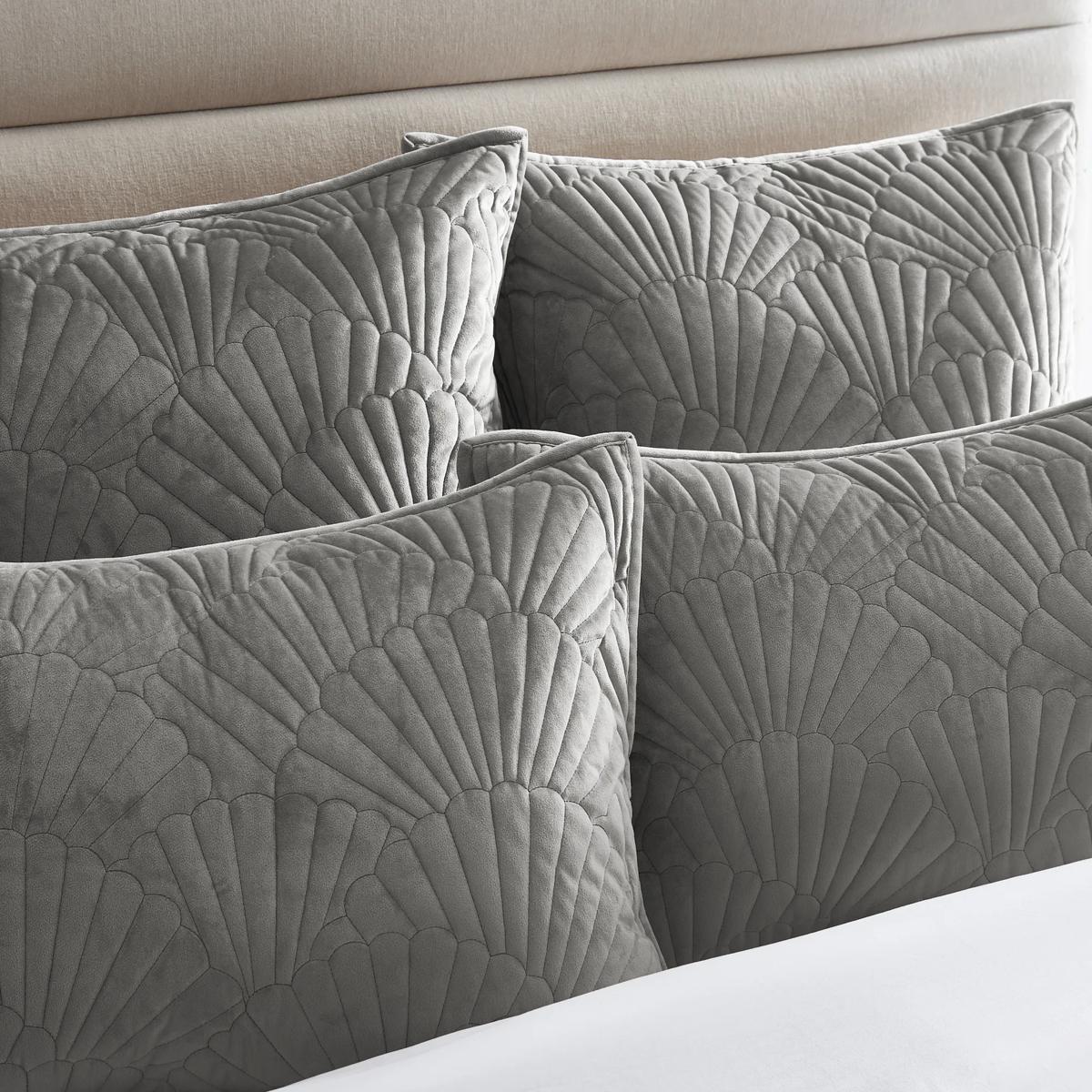 Fan Velvet Quilt Set - Smoke Grey