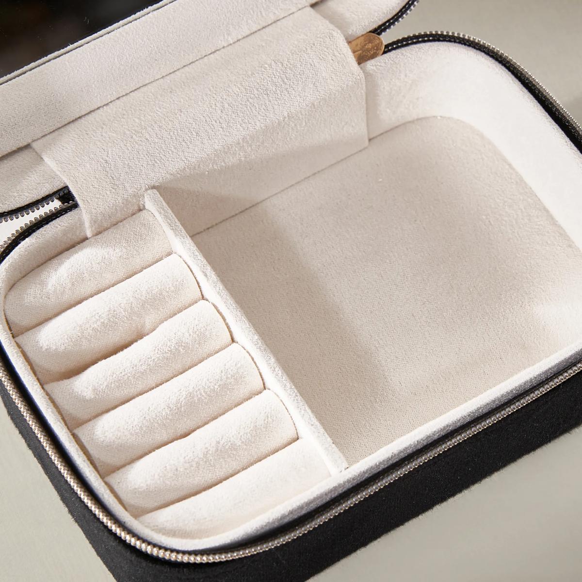 Velvet Jewelry Case - Black