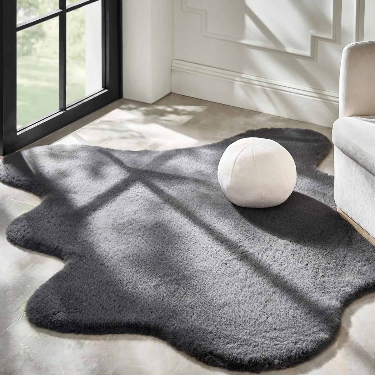Odin Shaped Rug 5' x 6' - Slate