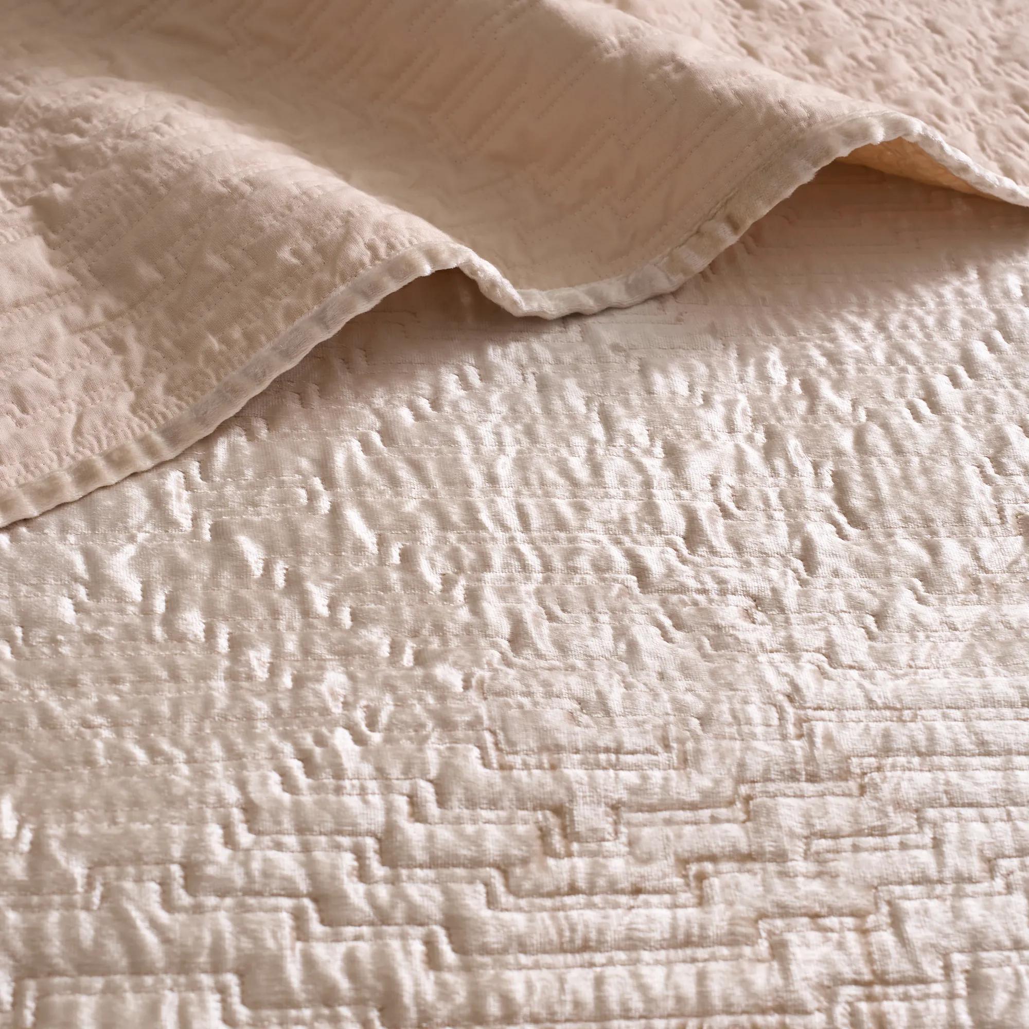 Glam Velvet Bedding - Blush