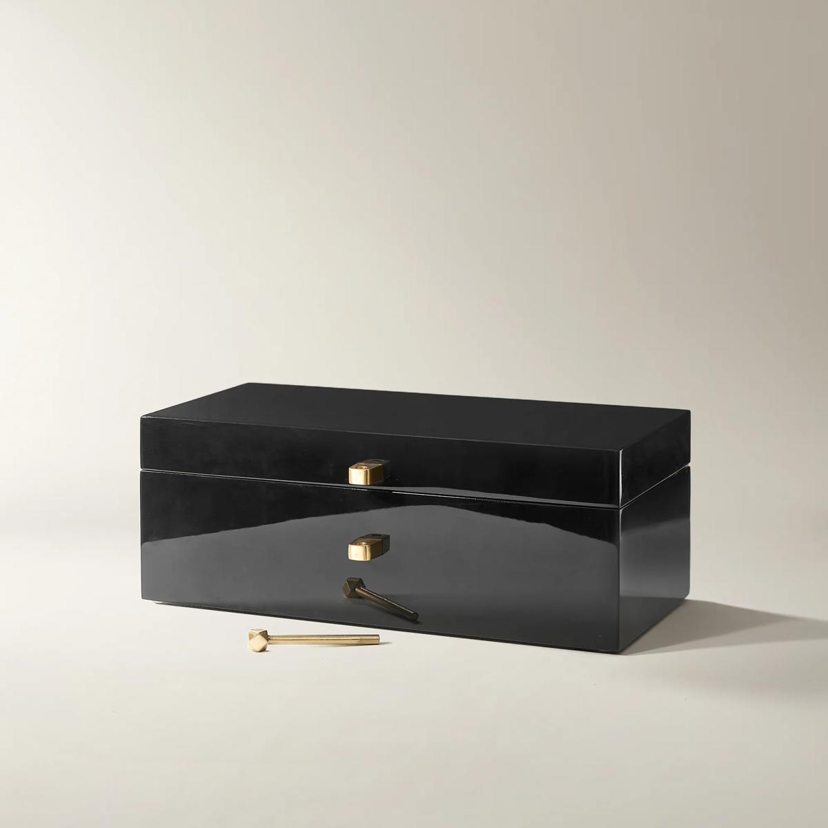 Tuxedo Box