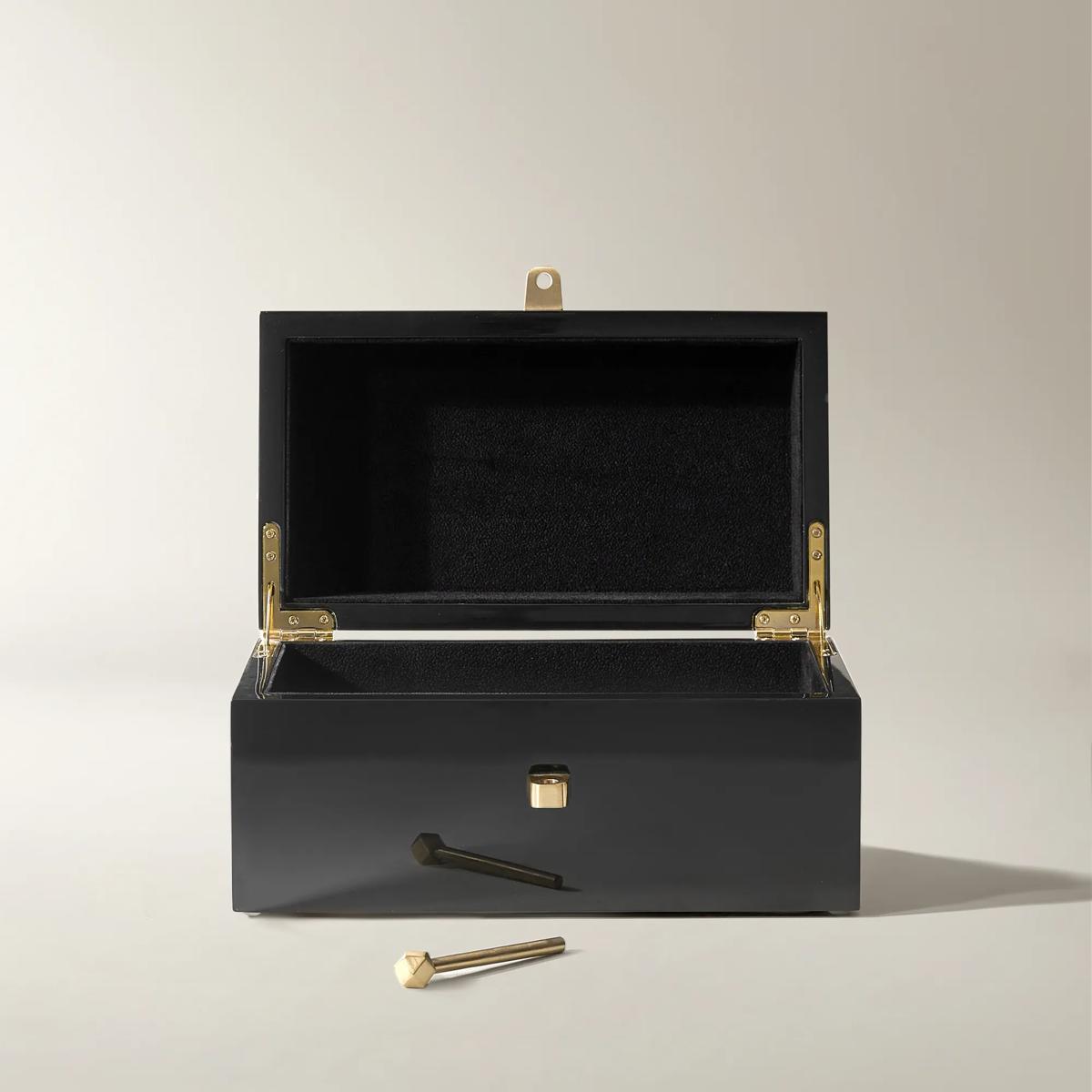 Tuxedo Box