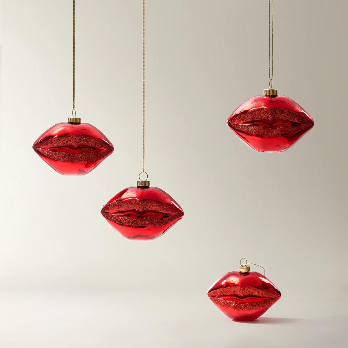 Red Lips Ornament - Set of 4