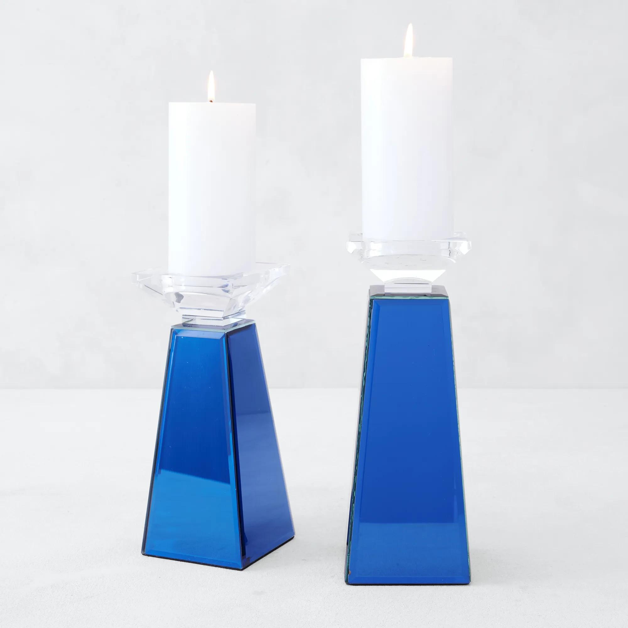 Prism Pillar Holder