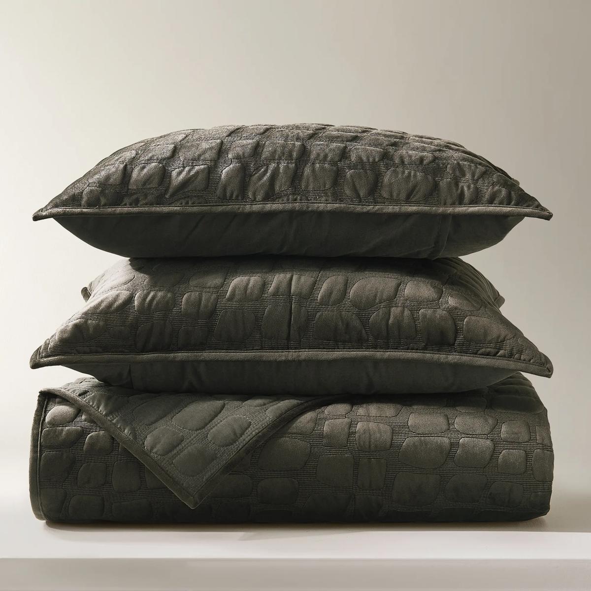 Valen Velvet Quilt Set - Black