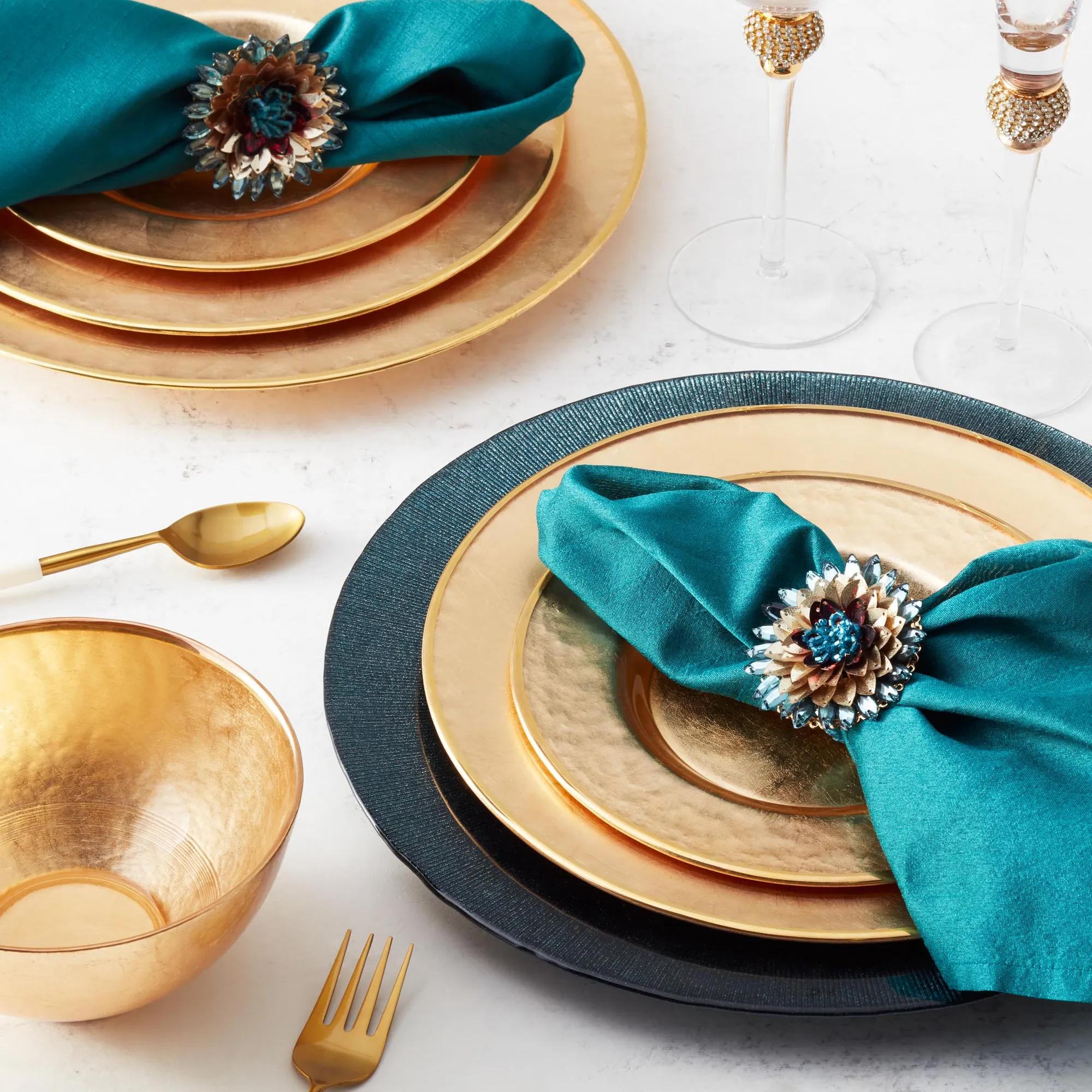 Paramount Dinnerware Sets