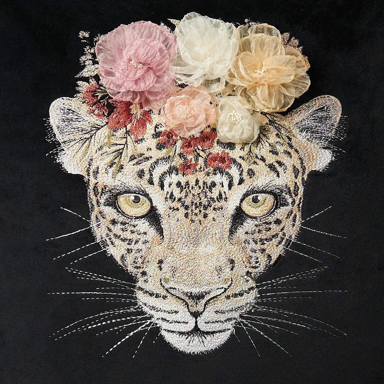 Namir Queen Pillow 22