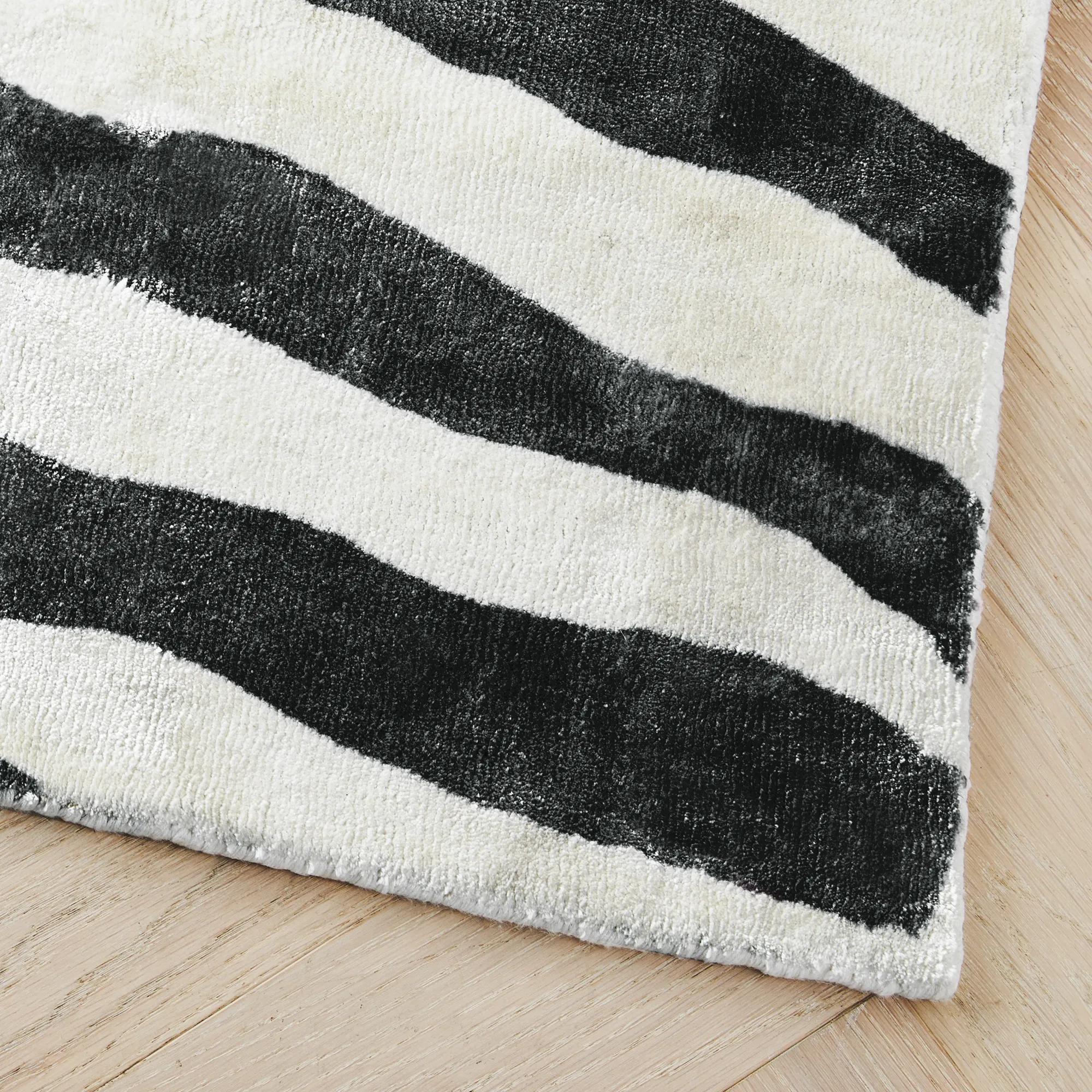 Nikki Chu - Zendaya Rug - Charcoal