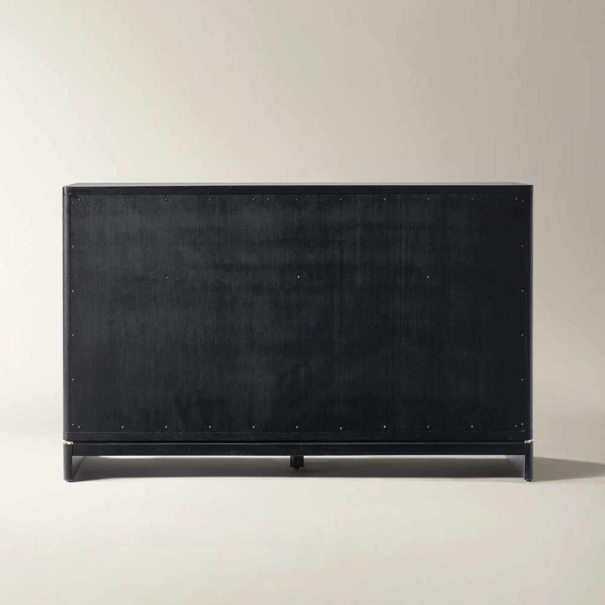 Vanta Wide Dresser