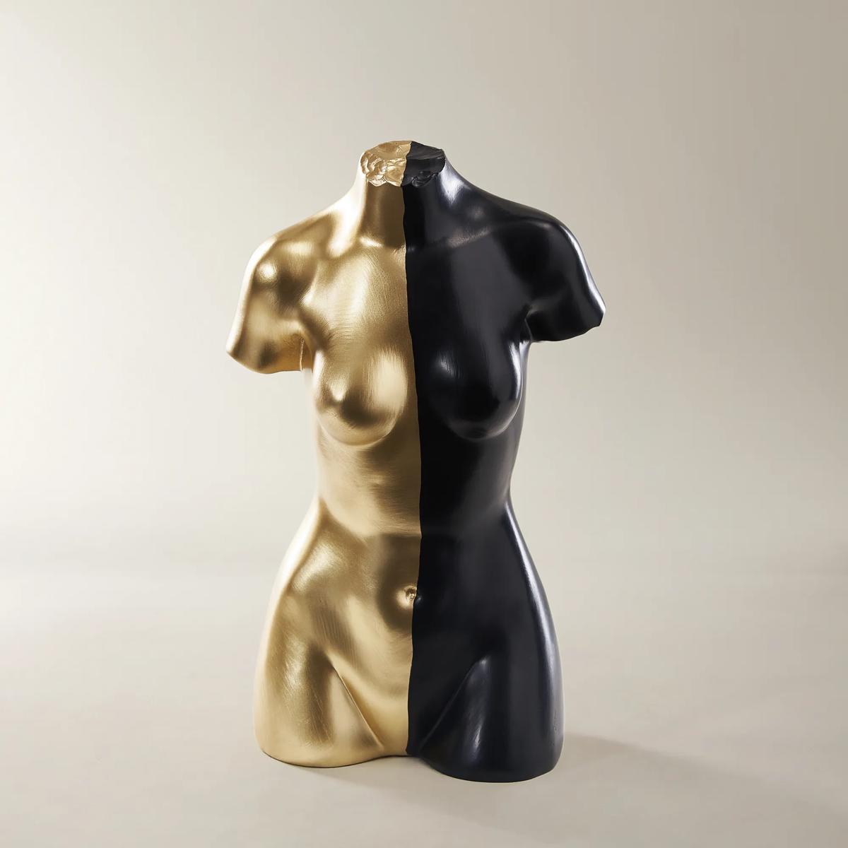 ゴールドブラックオブジェ Muse Black Gold Resin Coin Bank | Z Gallerie