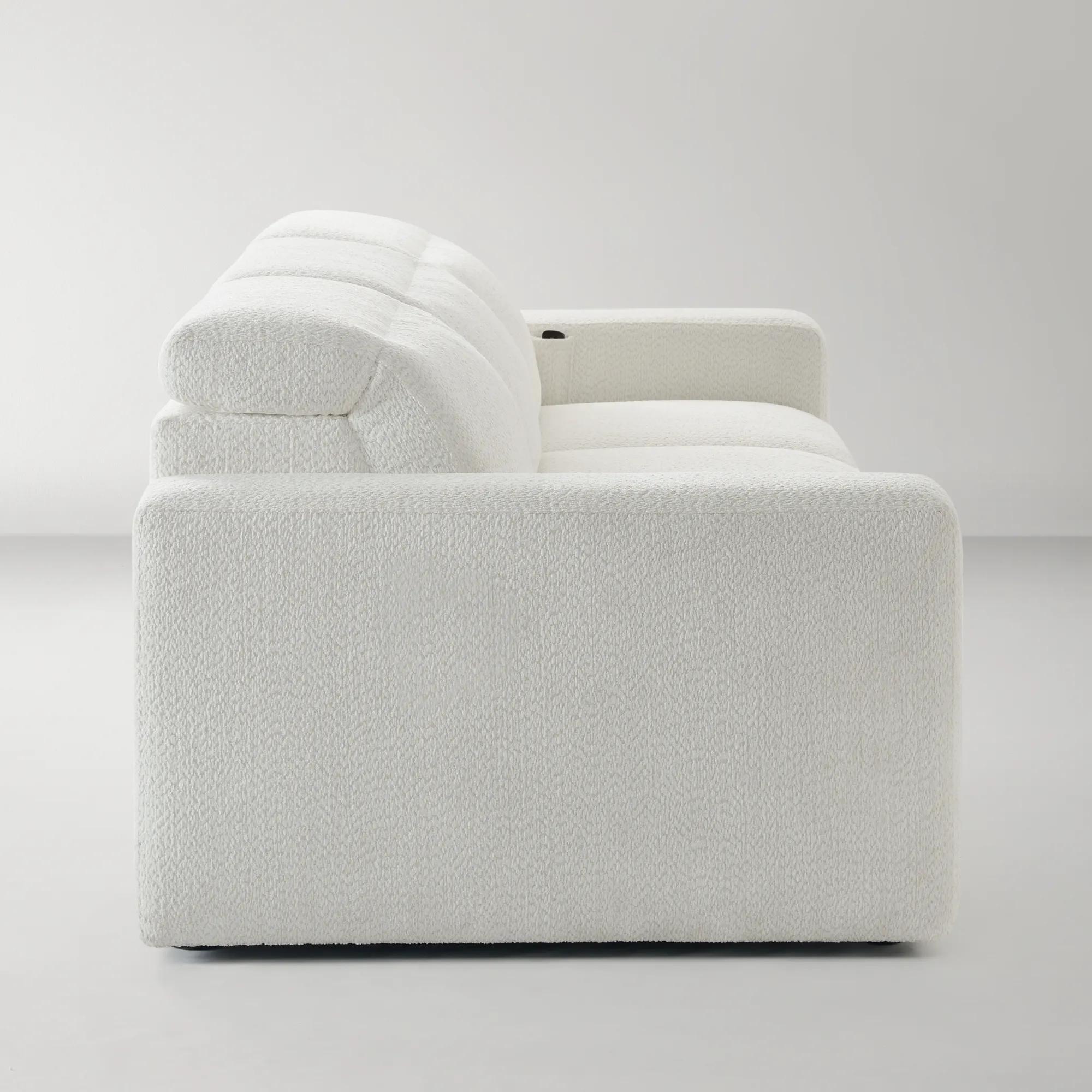 Cairns Motion Sectional - White
