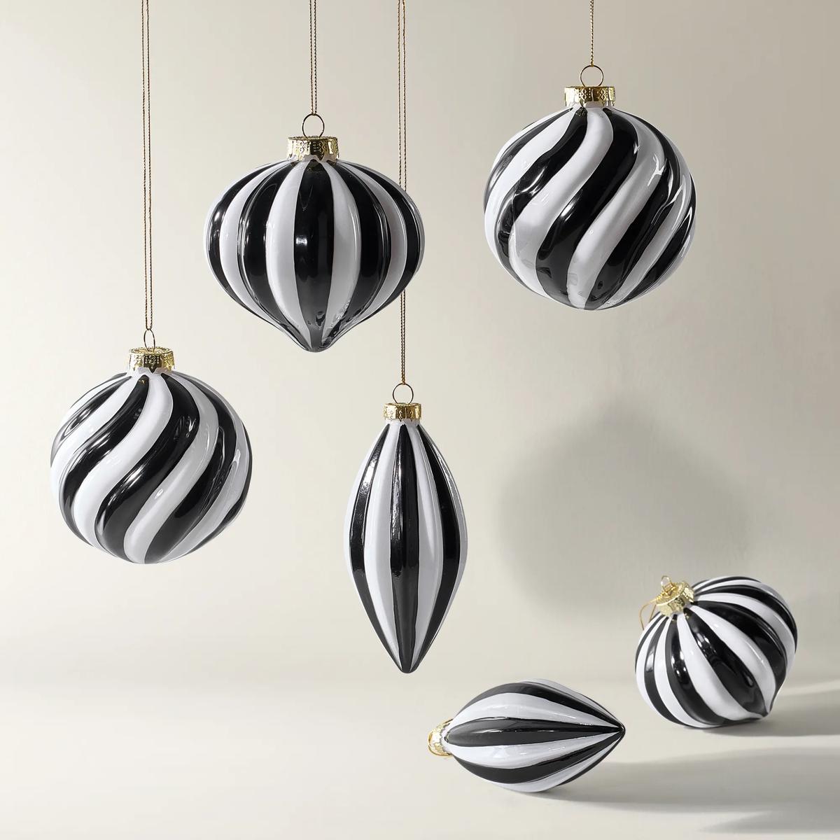 happy❁︎favori  Swirl Stripe Ornament - Set of 6